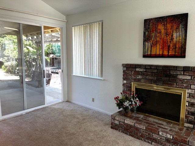 Detail Gallery Image 5 of 28 For 873 Willow Ave, Manteca,  CA 95337 - 4 Beds | 2 Baths