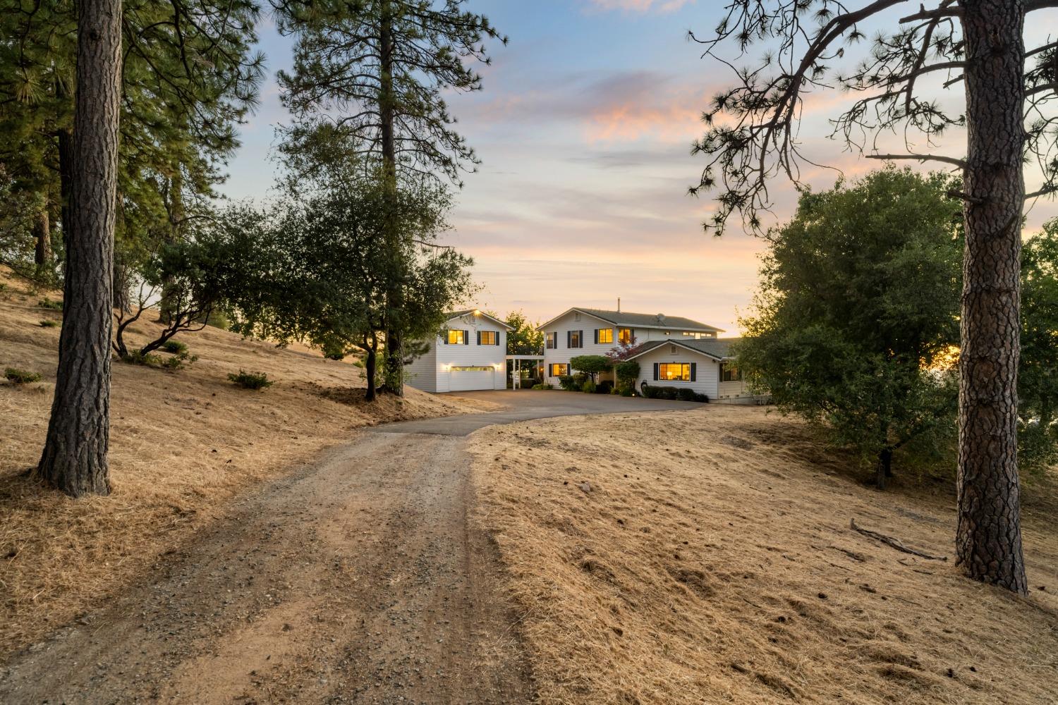 Detail Gallery Image 62 of 74 For 5860 High Lonesome Trl, Placerville,  CA 95667 - 5 Beds | 3 Baths