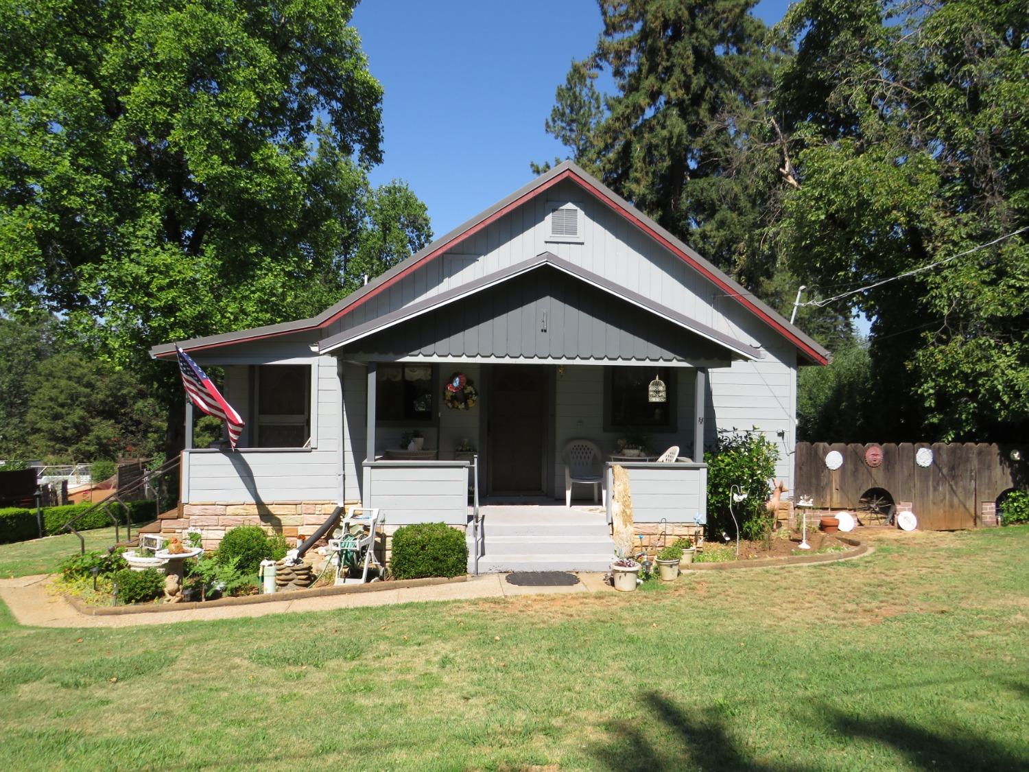 Detail Gallery Image 4 of 55 For 24051 Fowler Ave, Colfax,  CA 95713 - 2 Beds | 2 Baths