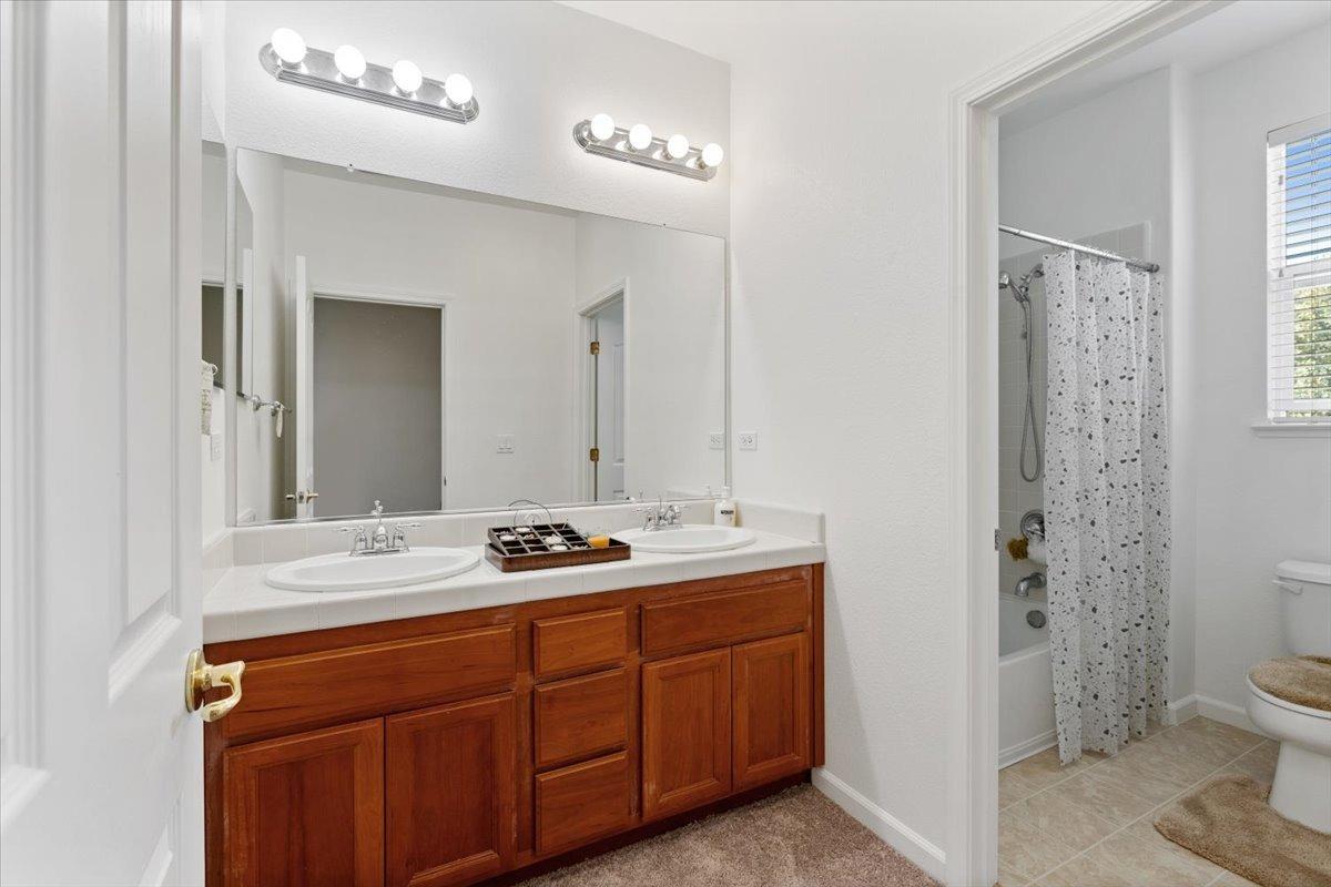 Detail Gallery Image 14 of 34 For 251 Natalino Cir, Sacramento,  CA 95835 - 3 Beds | 2/1 Baths