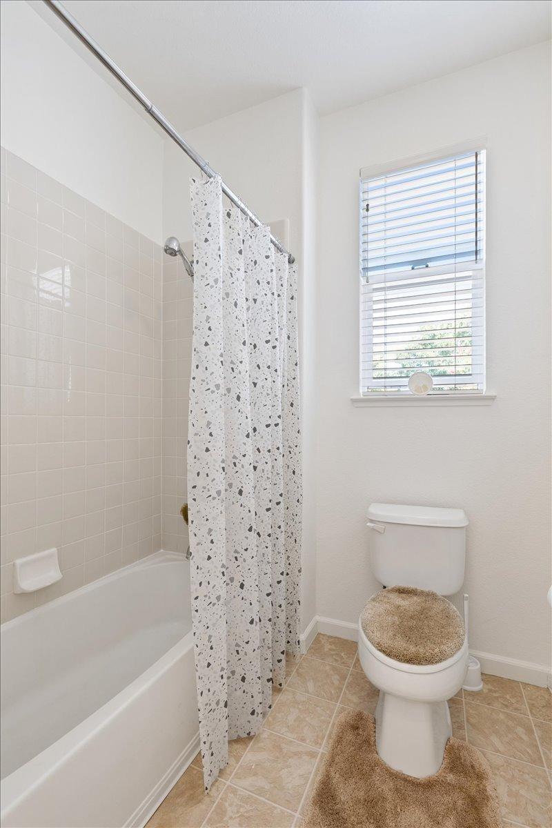 Detail Gallery Image 15 of 34 For 251 Natalino Cir, Sacramento,  CA 95835 - 3 Beds | 2/1 Baths