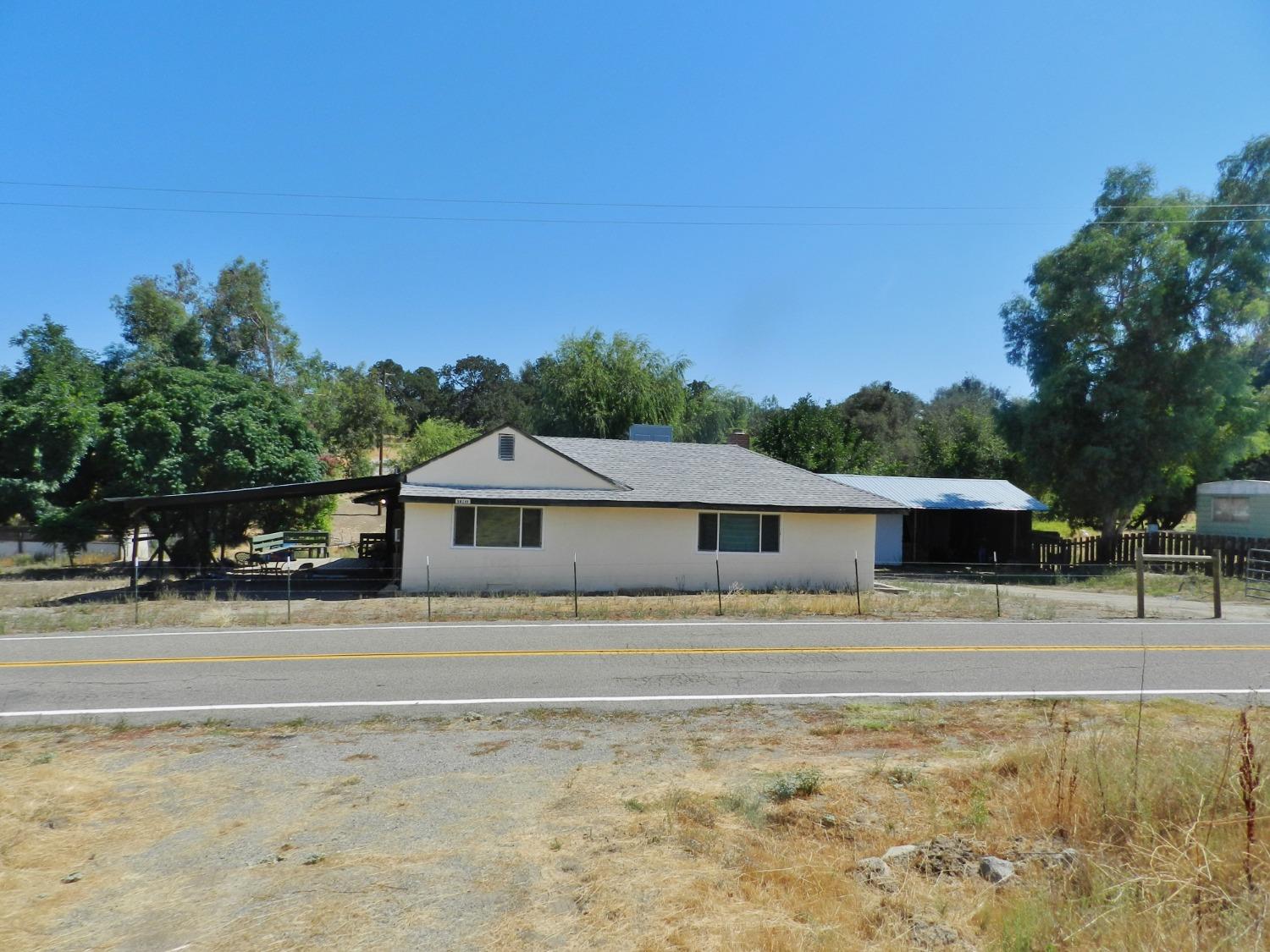 Detail Gallery Image 1 of 60 For 38289 Road 415, Raymond,  CA 93653 - 3 Beds | 2 Baths