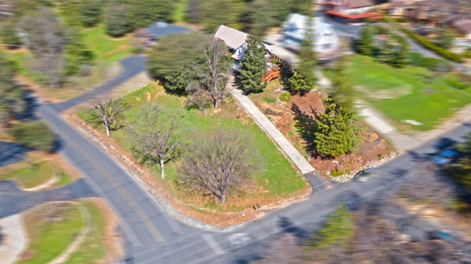 Detail Gallery Image 32 of 41 For 12780 Mount Jefferson St, Groveland,  CA 95321 - 4 Beds | 2 Baths