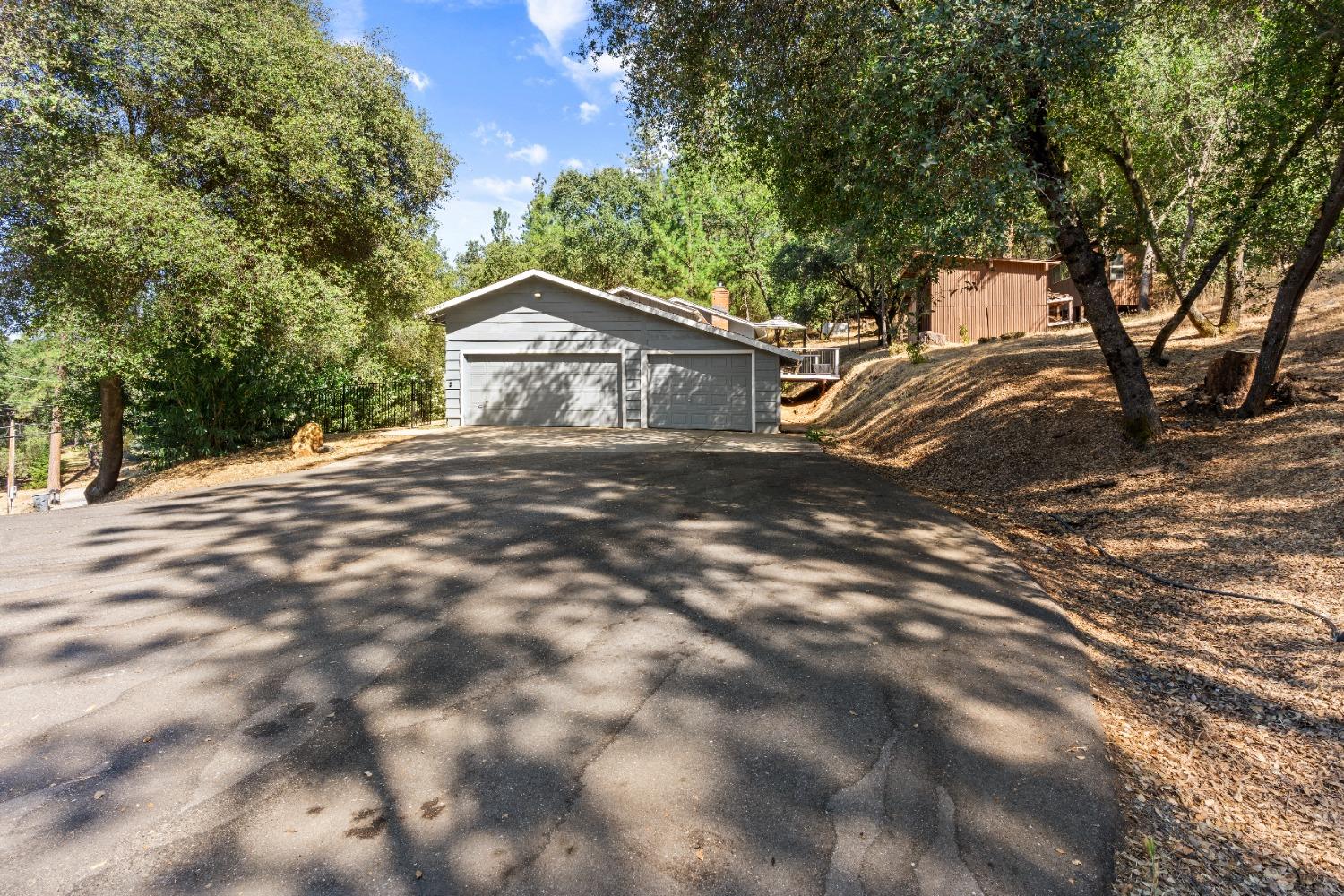 Stanley Drive, Auburn, California image 38