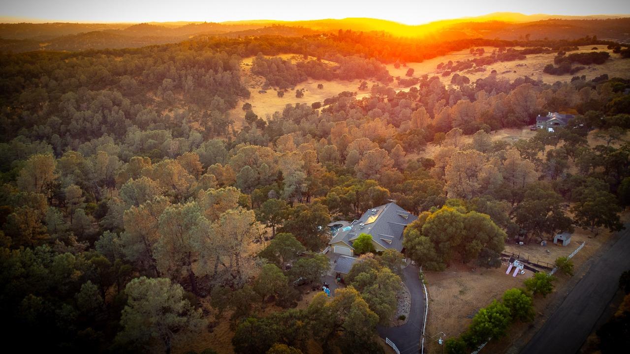 Stope Way, El Dorado, California image 35