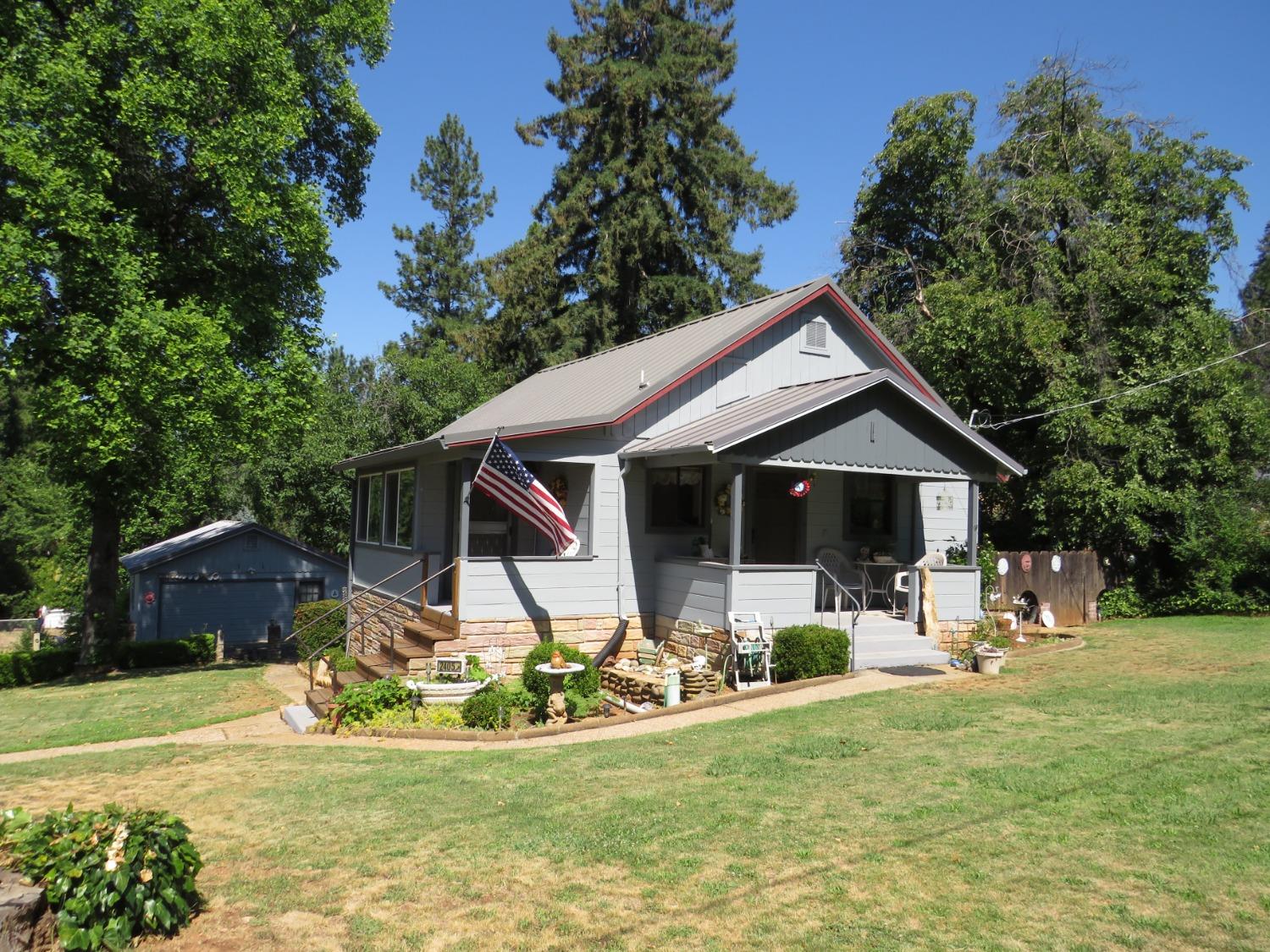 Detail Gallery Image 1 of 55 For 24051 Fowler Ave, Colfax,  CA 95713 - 2 Beds | 2 Baths