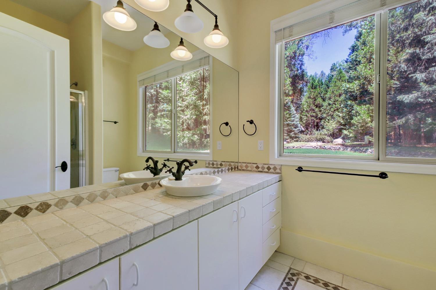 Detail Gallery Image 88 of 97 For 13558 Greenstone Ct, Nevada City,  CA 95959 - 4 Beds | 3/3 Baths