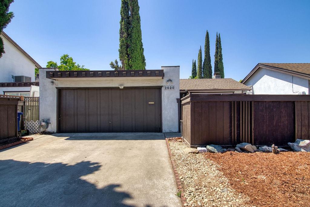 Detail Gallery Image 1 of 1 For 2620 El Pasado Dr, Modesto,  CA 95354 - 3 Beds | 2 Baths