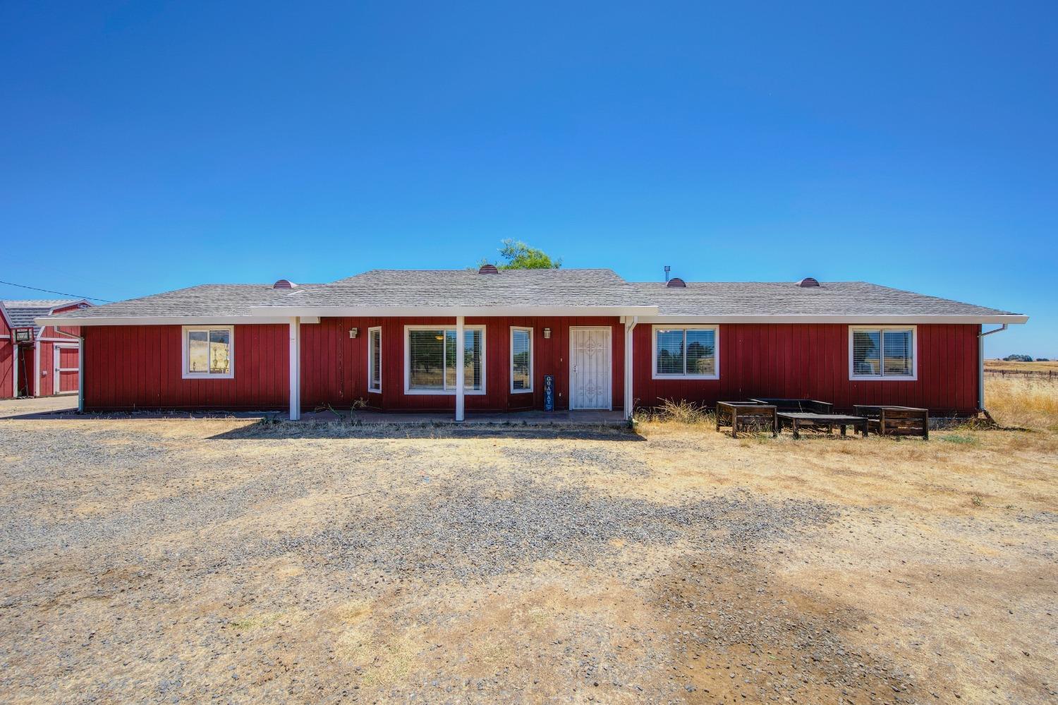 Detail Gallery Image 1 of 1 For 4029 Monarch Trail Dr, Wheatland,  CA 95692 - 4 Beds | 1/2 Baths