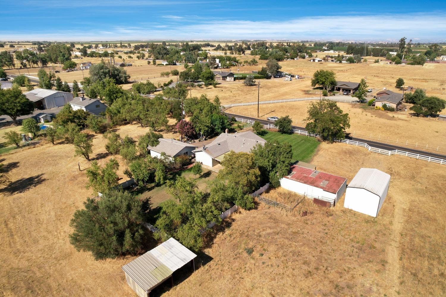 Detail Gallery Image 33 of 56 For 25055 N Watkinson Rd, Acampo,  CA 95220 - 3 Beds | 1/1 Baths