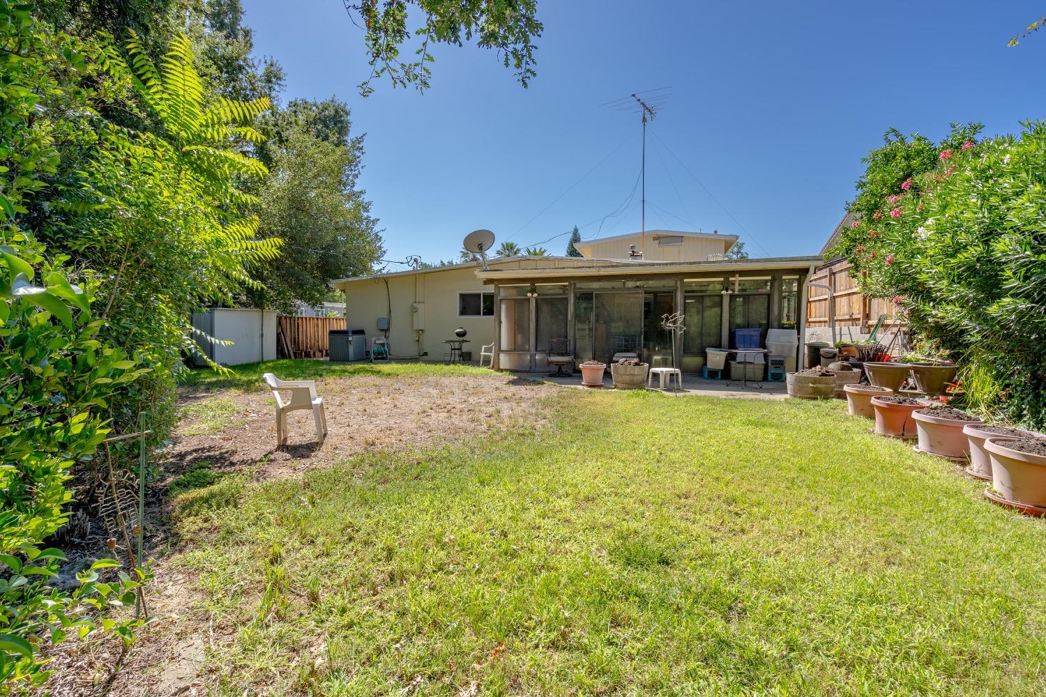 Detail Gallery Image 26 of 26 For 4253 De Costa Ave, Sacramento,  CA 95821 - 4 Beds | 3 Baths