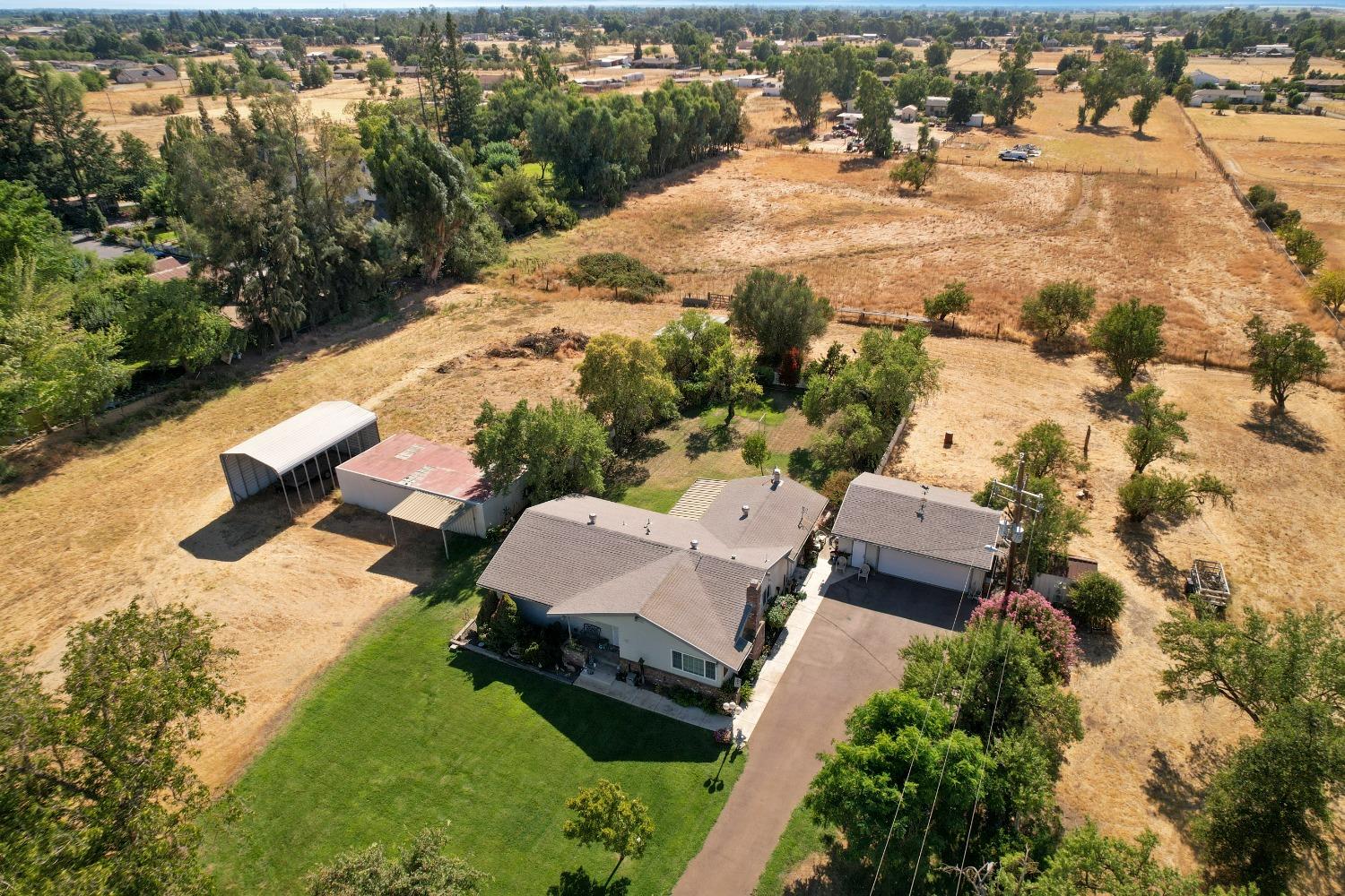 Detail Gallery Image 45 of 56 For 25055 N Watkinson Rd, Acampo,  CA 95220 - 3 Beds | 1/1 Baths