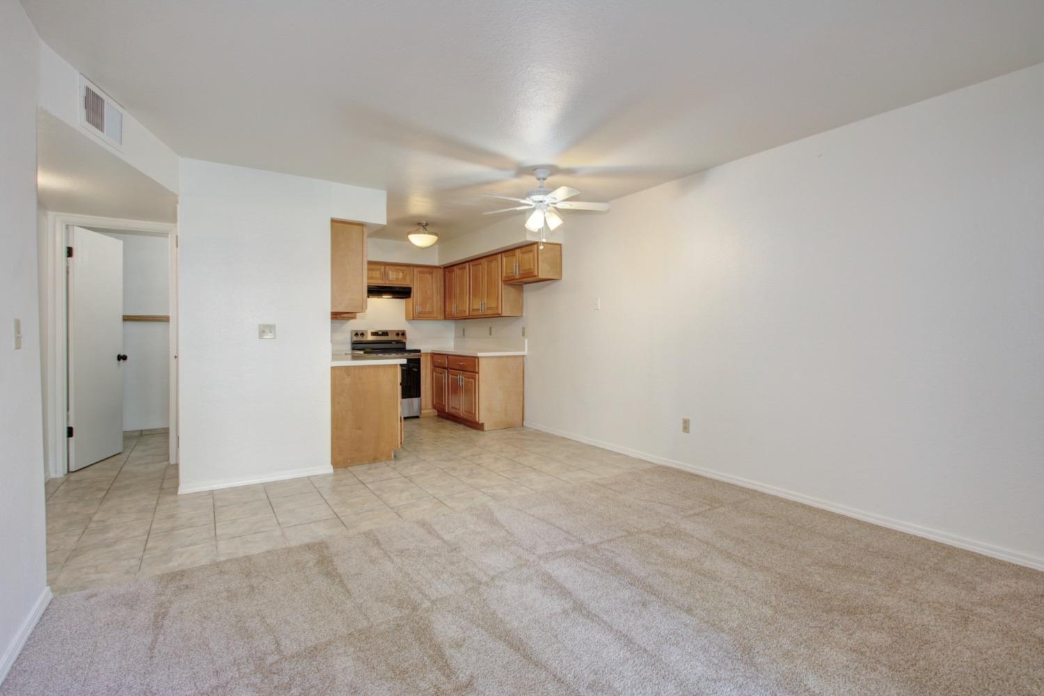 Photo #8: 224079390 Listing 