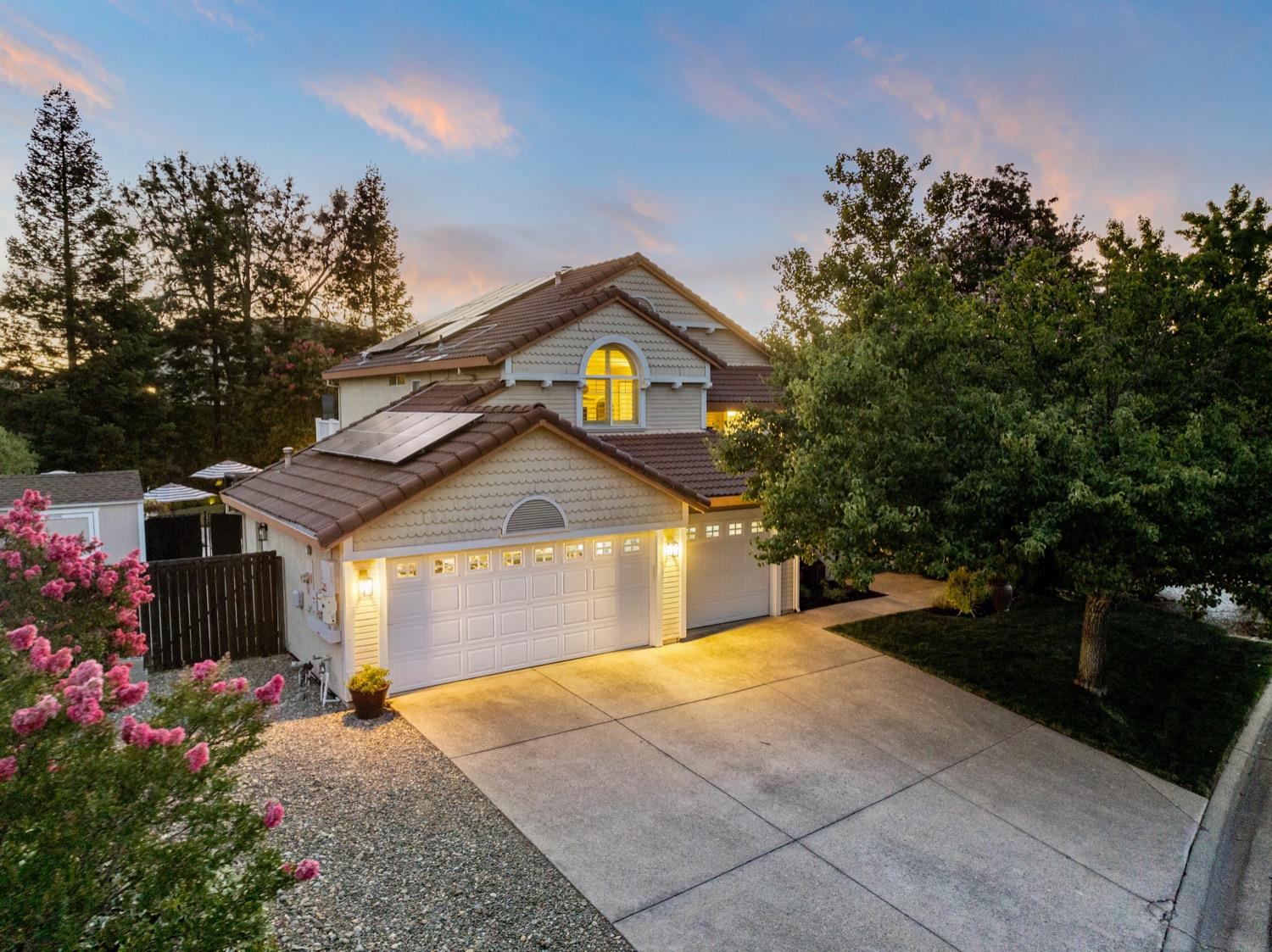 Detail Gallery Image 1 of 72 For 2970 Bridlewood Dr, El Dorado Hills,  CA 95762 - 3 Beds | 2/1 Baths