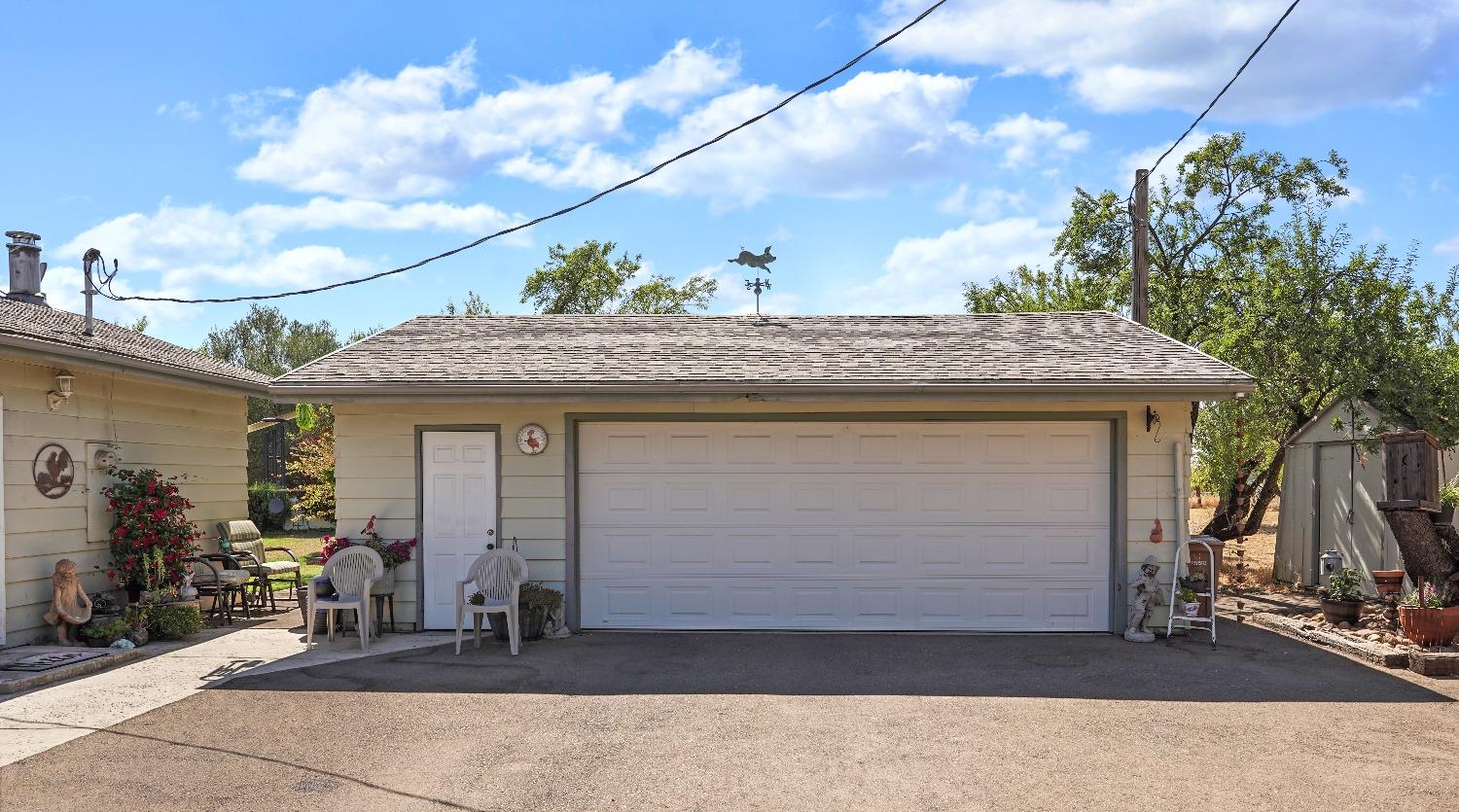 Detail Gallery Image 7 of 56 For 25055 N Watkinson Rd, Acampo,  CA 95220 - 3 Beds | 1/1 Baths