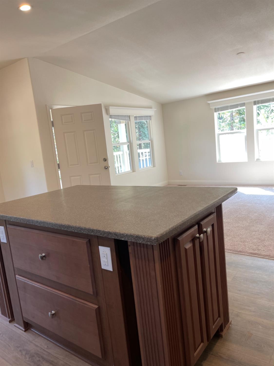 Detail Gallery Image 12 of 32 For 23750 Carson Drive 12, Pioneer,  CA 95666 - 3 Beds | 2 Baths