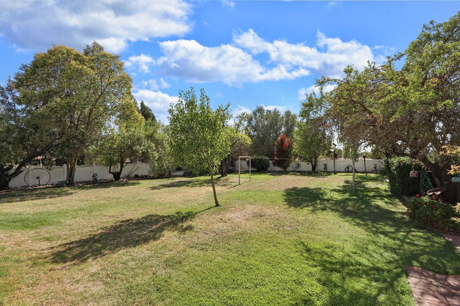 Detail Gallery Image 49 of 56 For 25055 N Watkinson Rd, Acampo,  CA 95220 - 3 Beds | 1/1 Baths