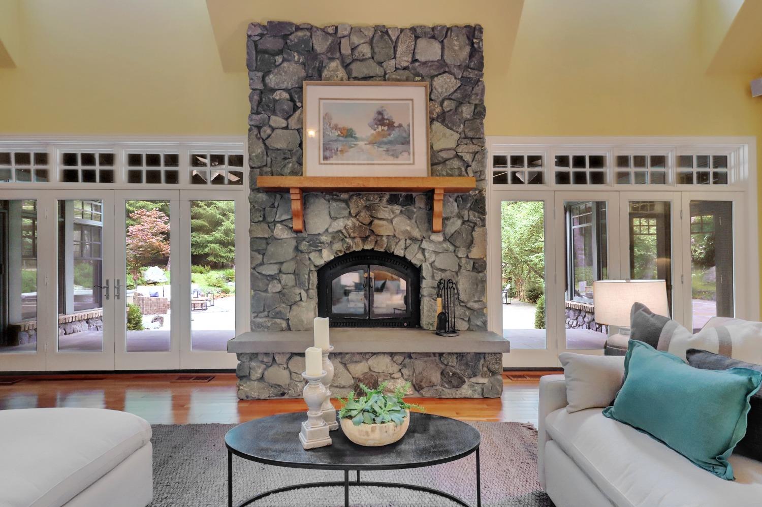 Detail Gallery Image 8 of 97 For 13558 Greenstone Ct, Nevada City,  CA 95959 - 4 Beds | 3/3 Baths