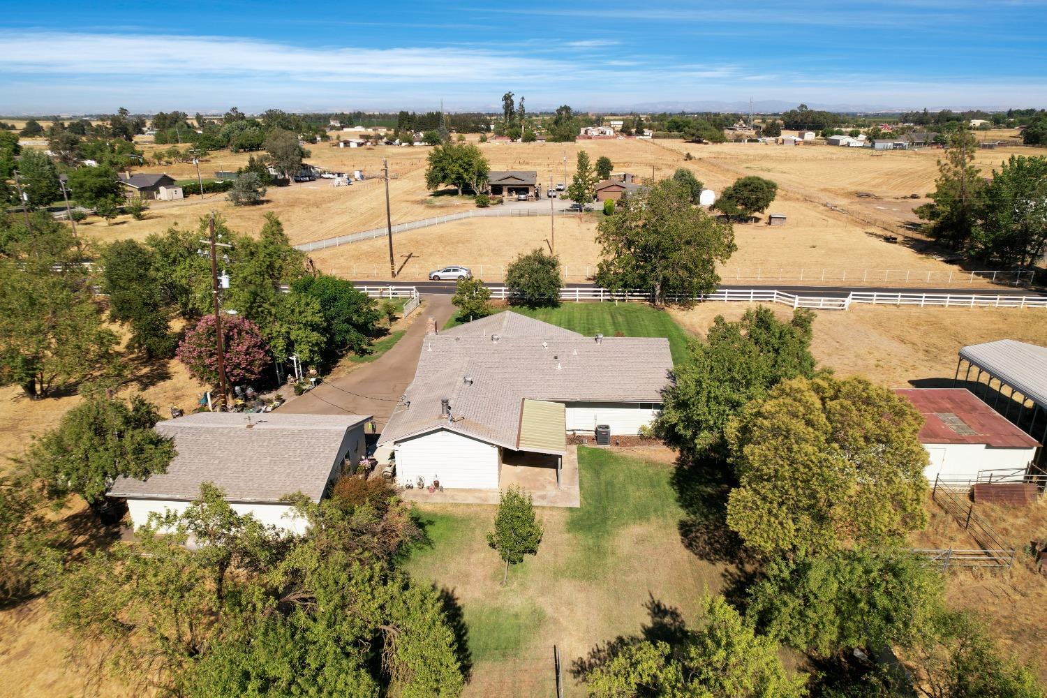 Detail Gallery Image 35 of 56 For 25055 N Watkinson Rd, Acampo,  CA 95220 - 3 Beds | 1/1 Baths