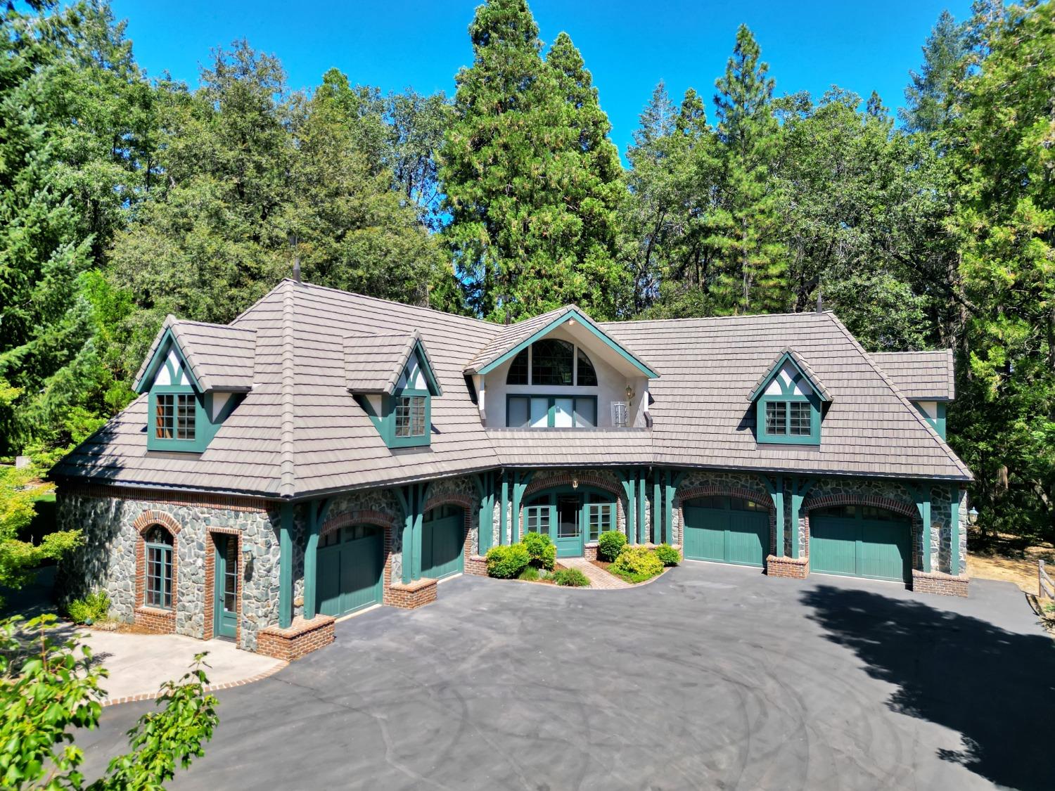 Detail Gallery Image 86 of 97 For 13558 Greenstone Ct, Nevada City,  CA 95959 - 4 Beds | 3/3 Baths