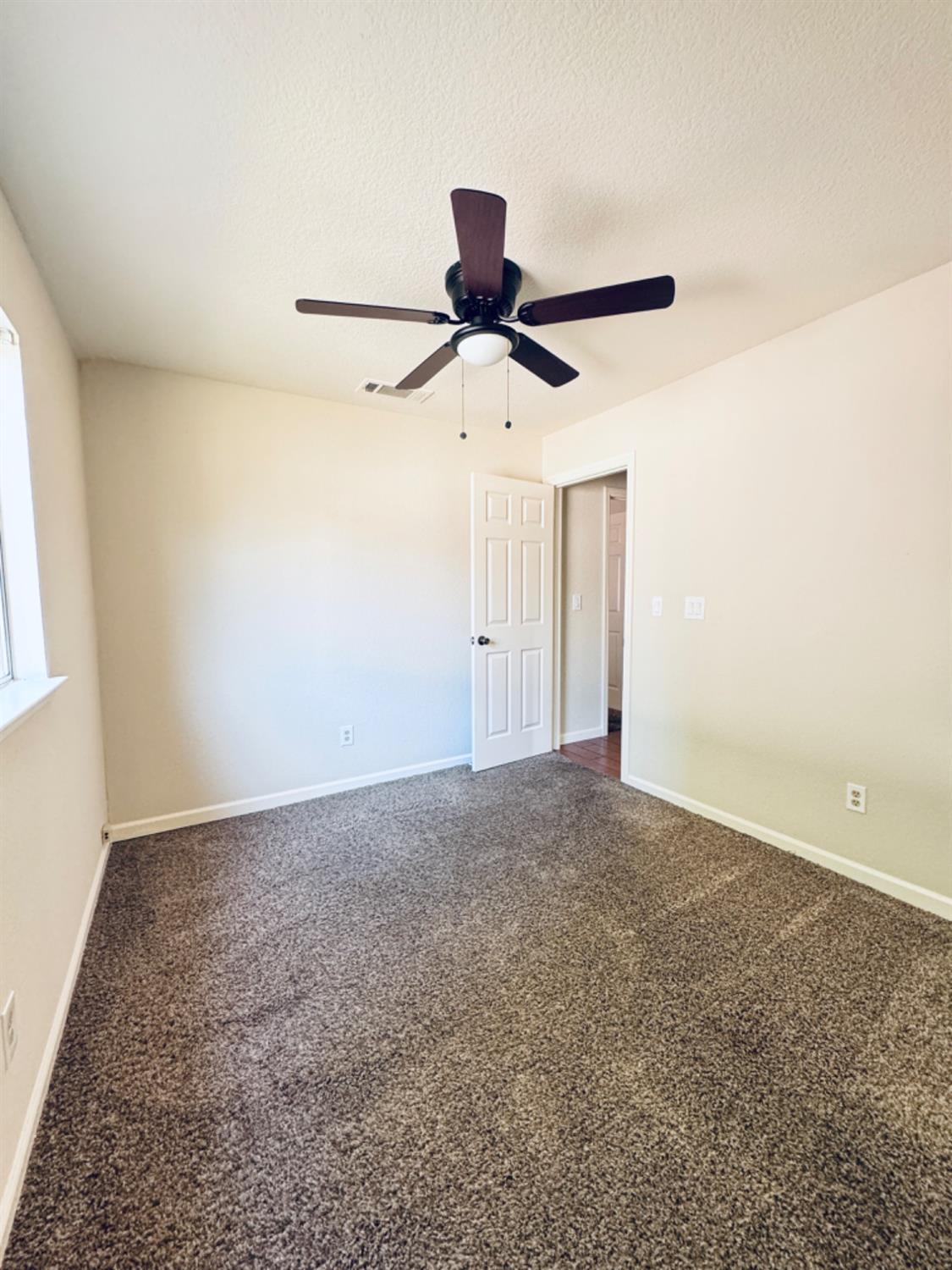 Detail Gallery Image 22 of 48 For 1537 Soquel Ln, Stockton,  CA 95206 - 3 Beds | 2 Baths