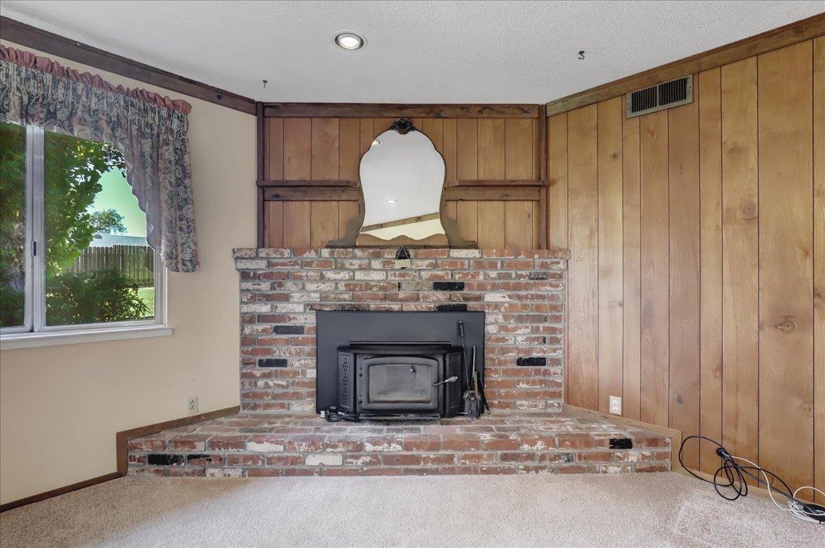 Riverview Drive, Auburn, California image 14