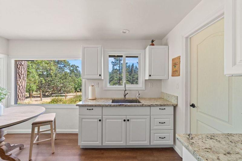 Wilson Road, Grass Valley, California image 34