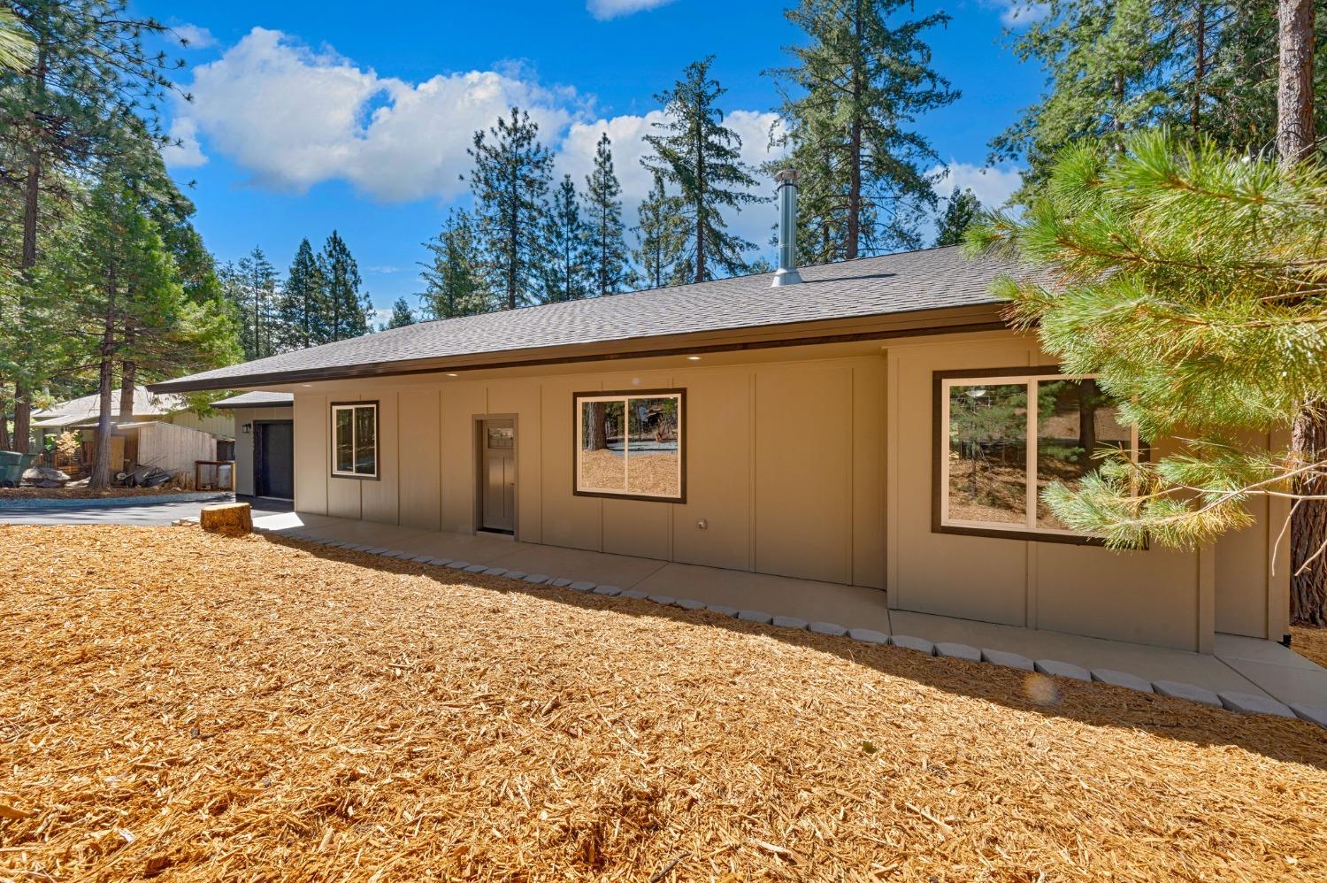 Detail Gallery Image 2 of 48 For 5480 Daisy Dr, Pollock Pines,  CA 95726 - 3 Beds | 2 Baths