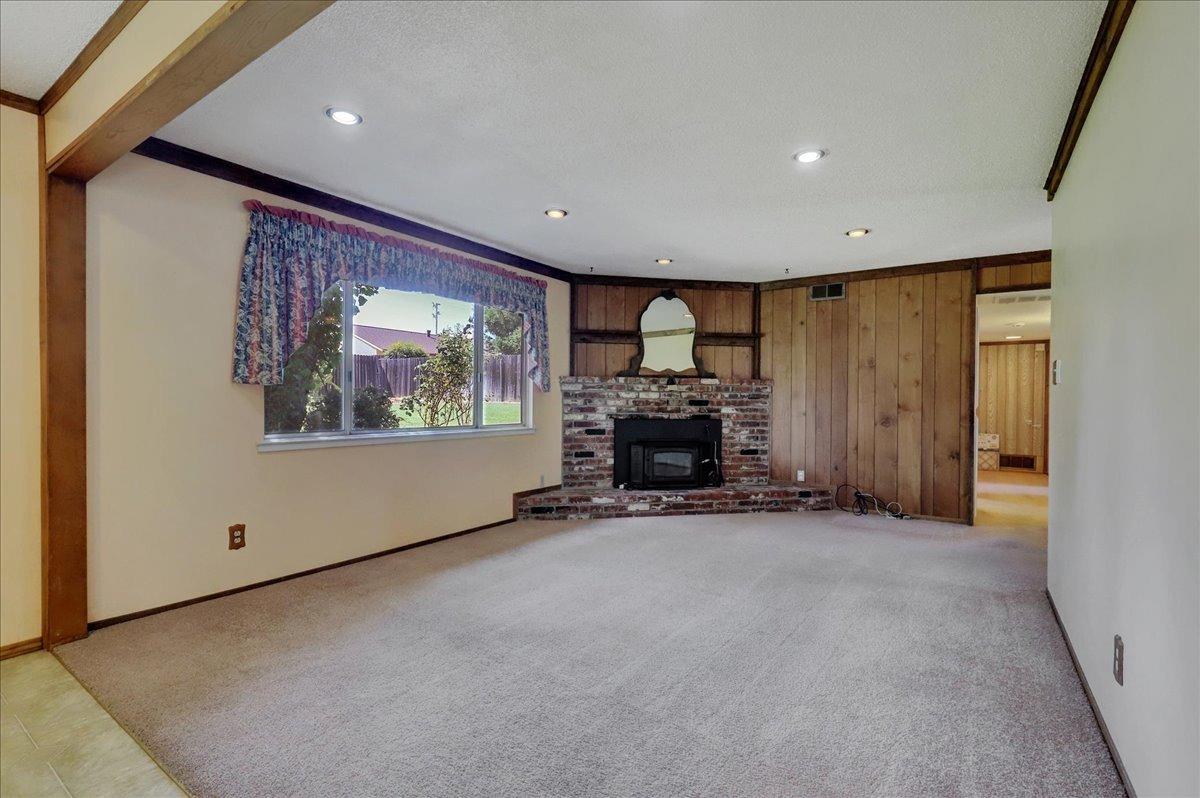 Riverview Drive, Auburn, California image 13