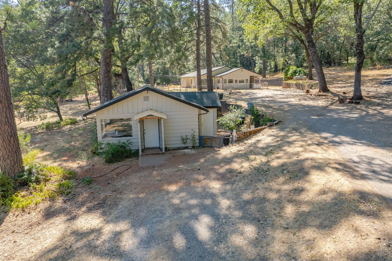 Wilson Road, Grass Valley, California image 29