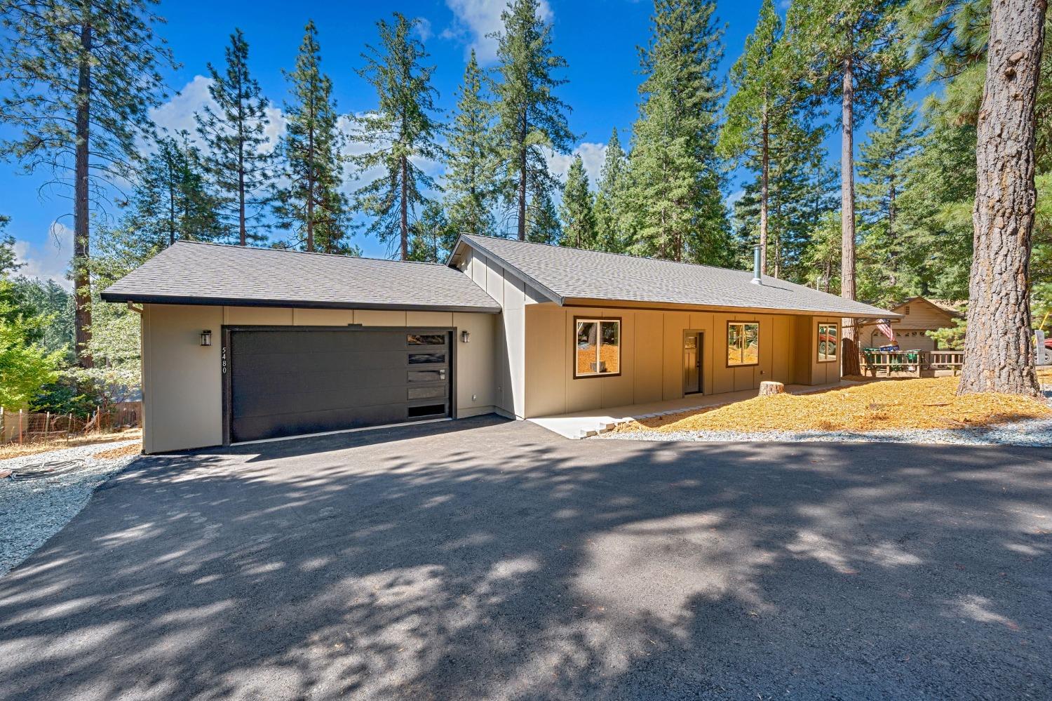 Detail Gallery Image 1 of 48 For 5480 Daisy Dr, Pollock Pines,  CA 95726 - 3 Beds | 2 Baths