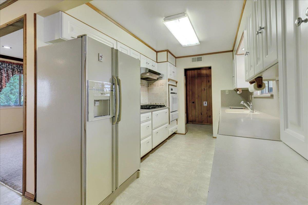 Riverview Drive, Auburn, California image 10