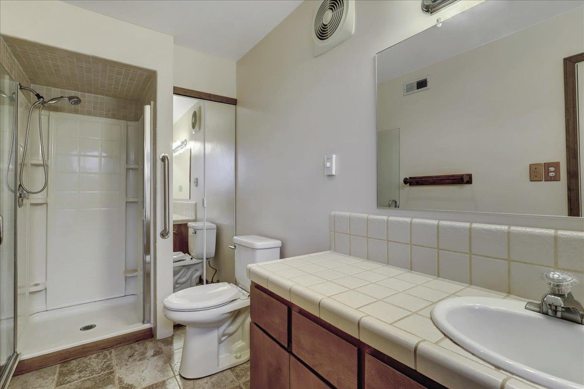 Riverview Drive, Auburn, California image 27