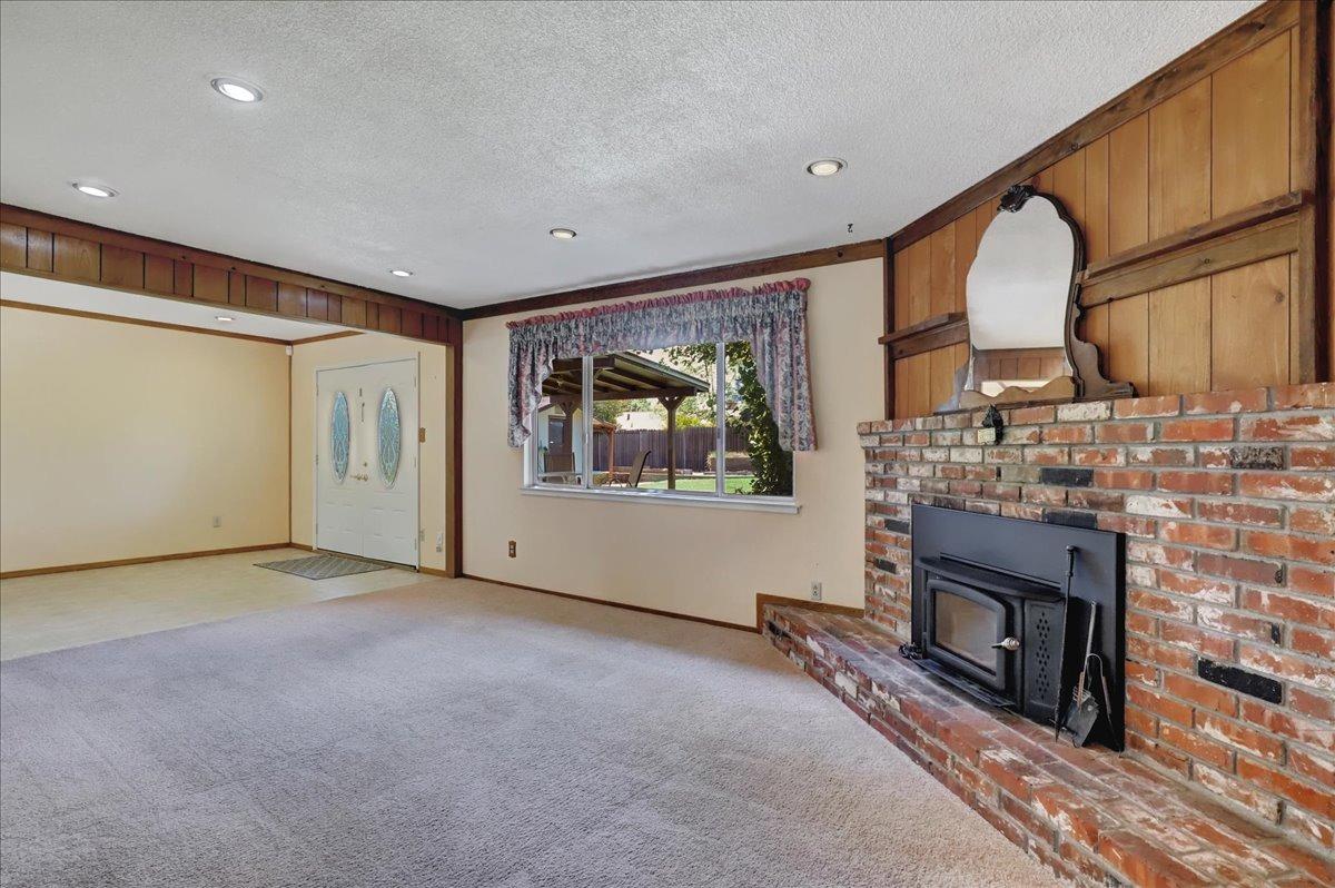 Riverview Drive, Auburn, California image 15