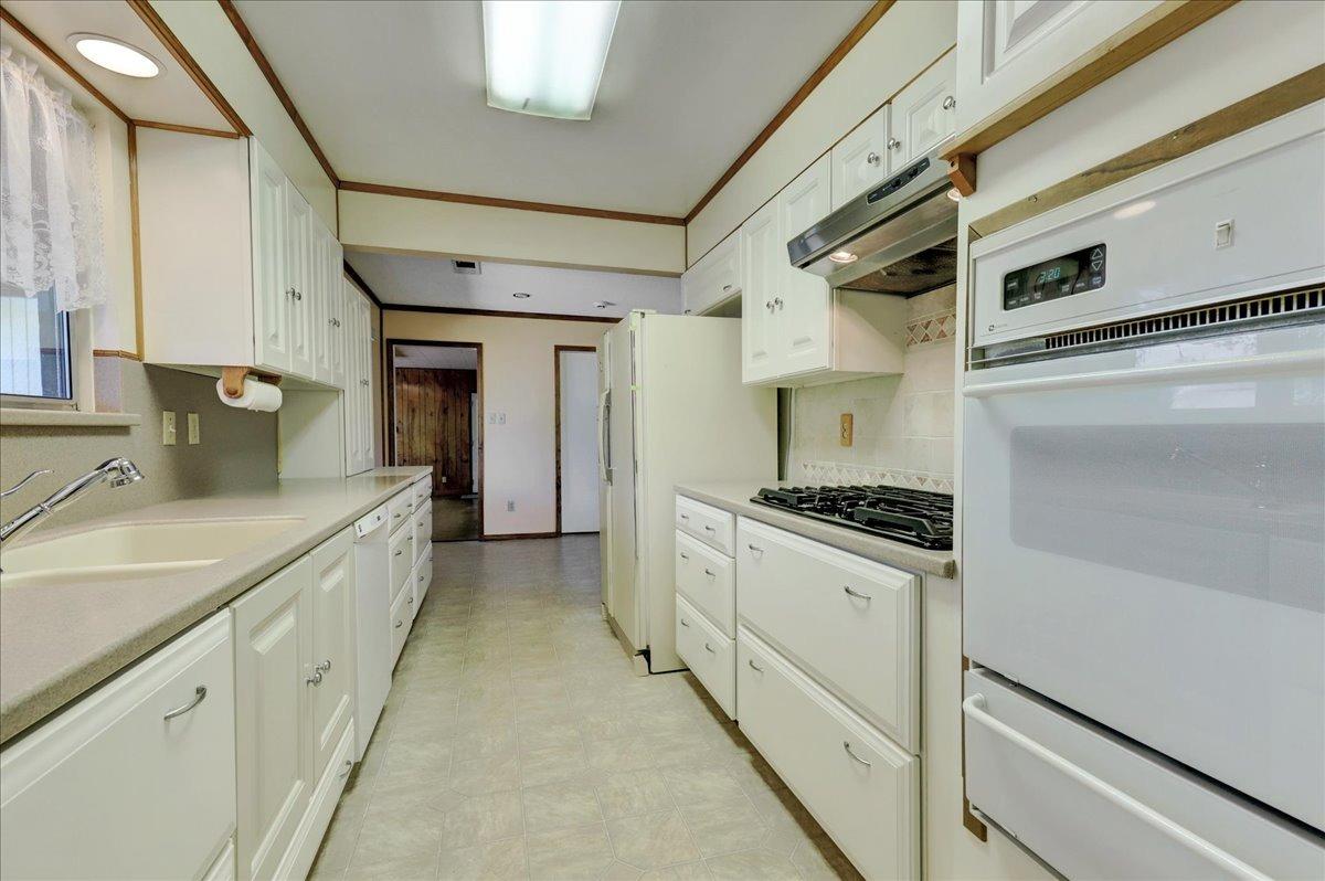 Riverview Drive, Auburn, California image 5