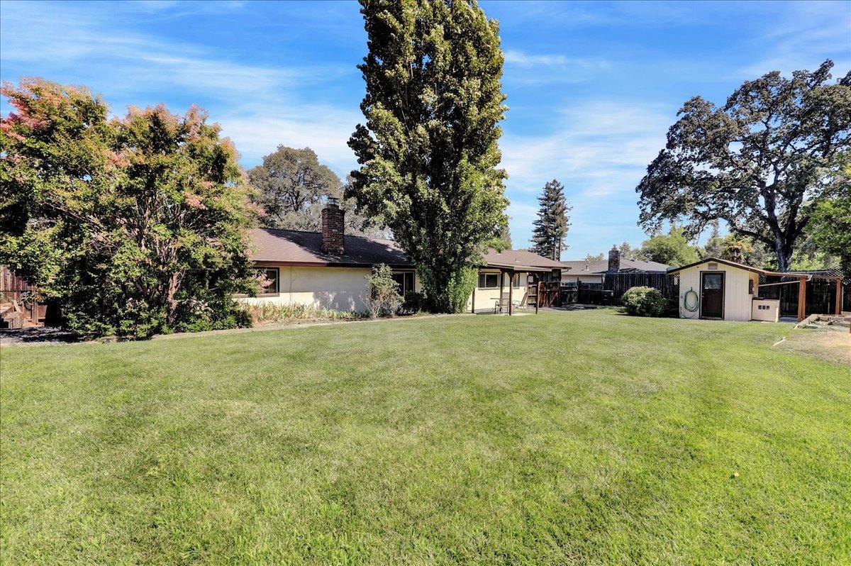 Riverview Drive, Auburn, California image 42