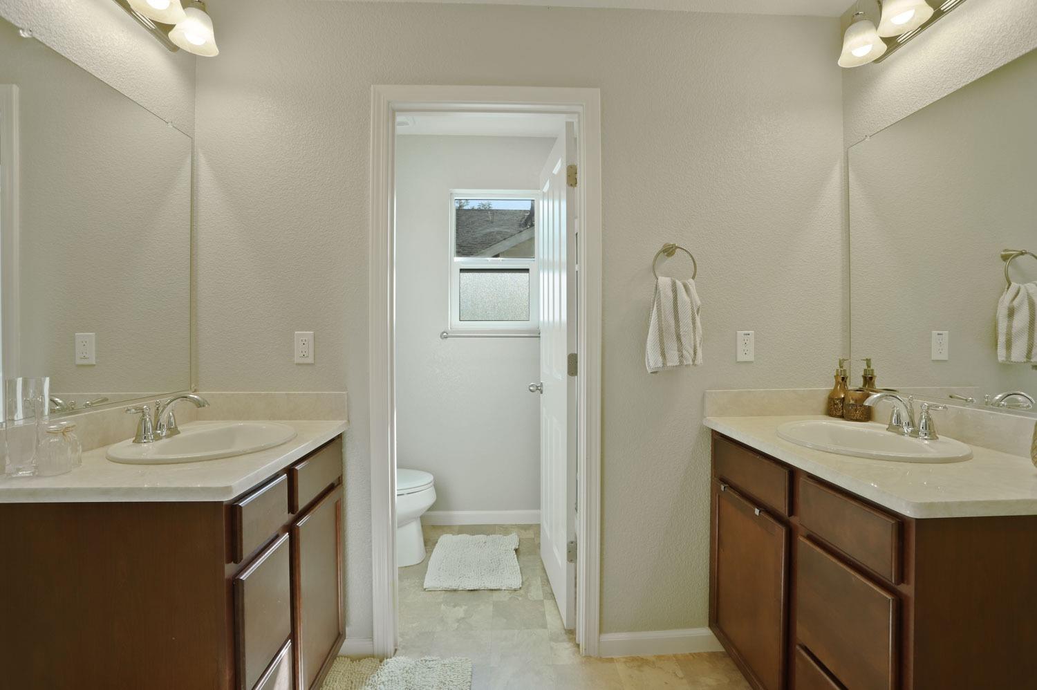 Detail Gallery Image 18 of 28 For 4516 Parkvale Ct, Stockton,  CA 95210 - 3 Beds | 2/1 Baths