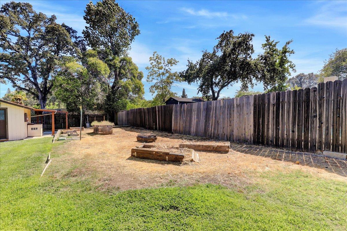 Riverview Drive, Auburn, California image 44