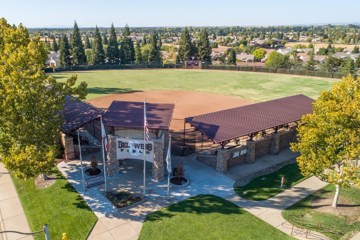 Detail Gallery Image 44 of 52 For 1940 Farmgate Ln, Lincoln,  CA 95648 - 3 Beds | 2 Baths