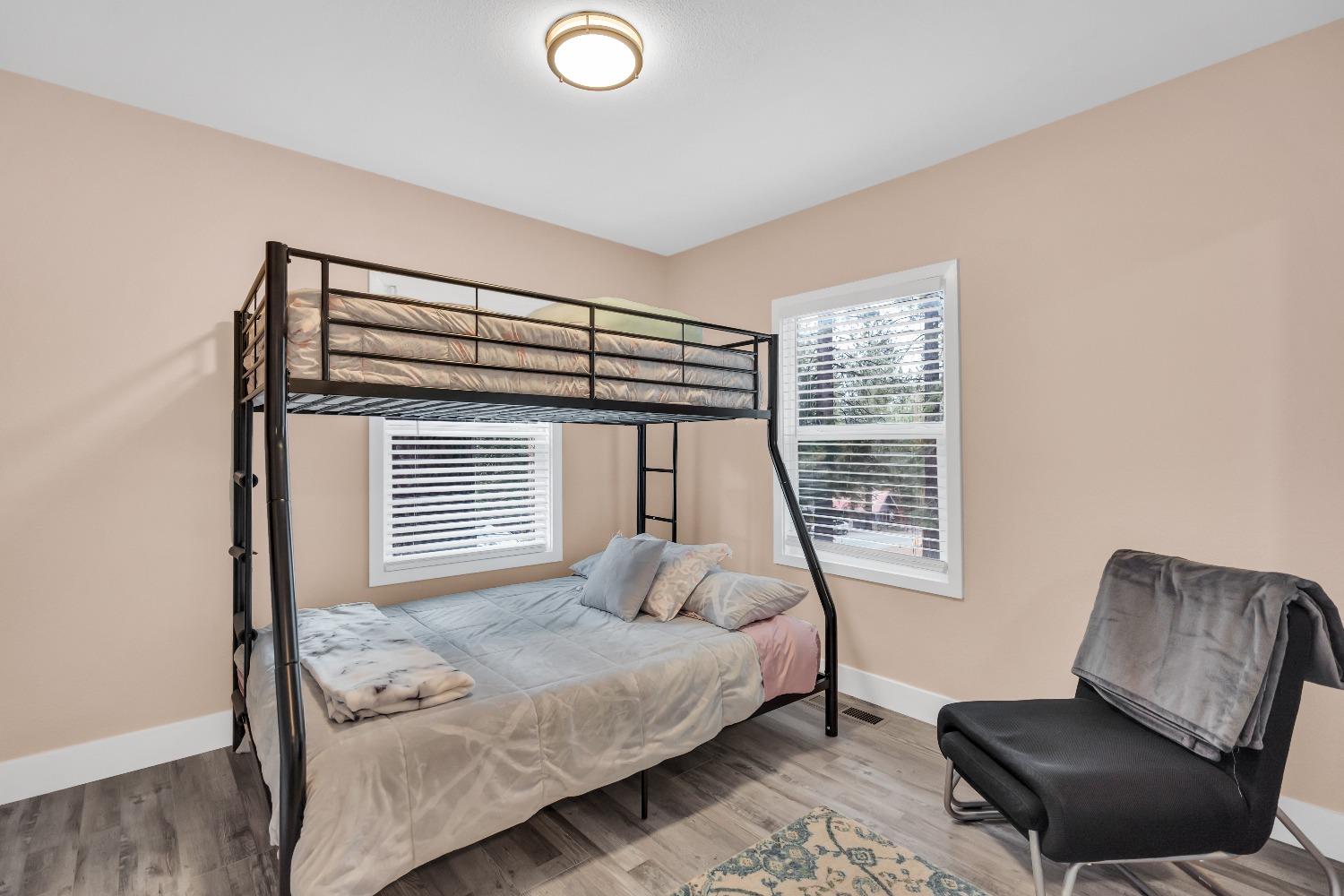 Detail Gallery Image 22 of 36 For 8697 Cutthroat Ave, Kings Beach,  CA 96143 - 3 Beds | 2 Baths