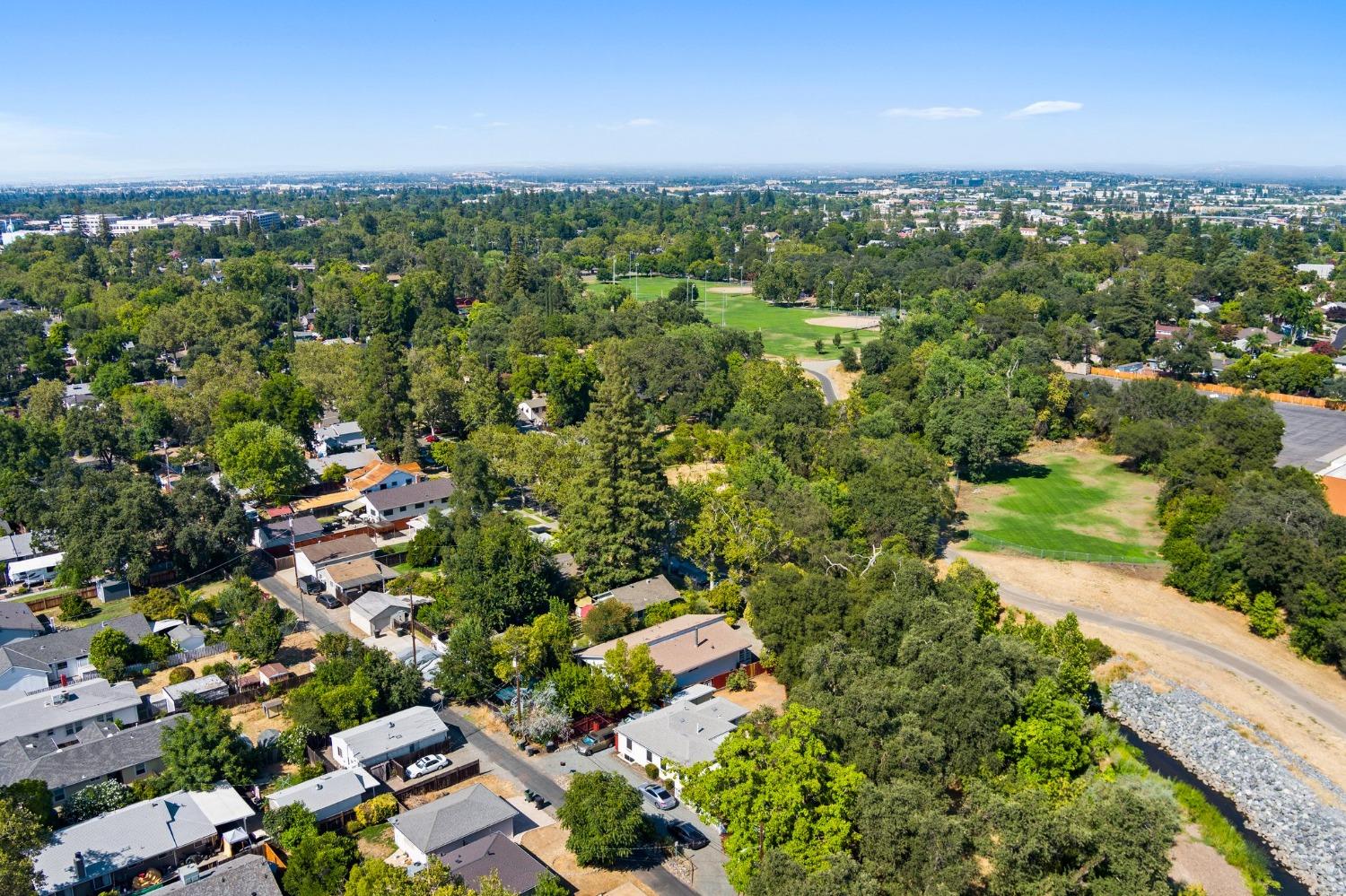 Detail Gallery Image 39 of 44 For 338 Irene Ave, Roseville,  CA 95678 - 3 Beds | 2 Baths