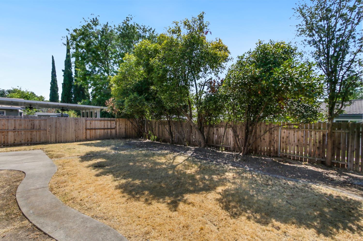 Detail Gallery Image 33 of 37 For 1204 Glenbrook, Roseville,  CA 95678 - 3 Beds | 2 Baths