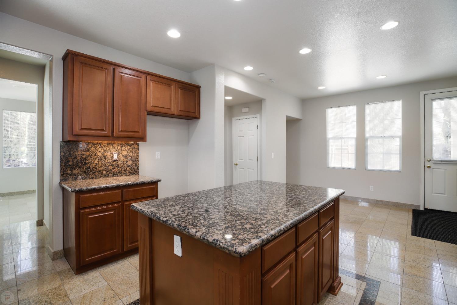 Detail Gallery Image 17 of 64 For 2867 W Bay Ct, Tracy,  CA 95377 - 4 Beds | 2/1 Baths