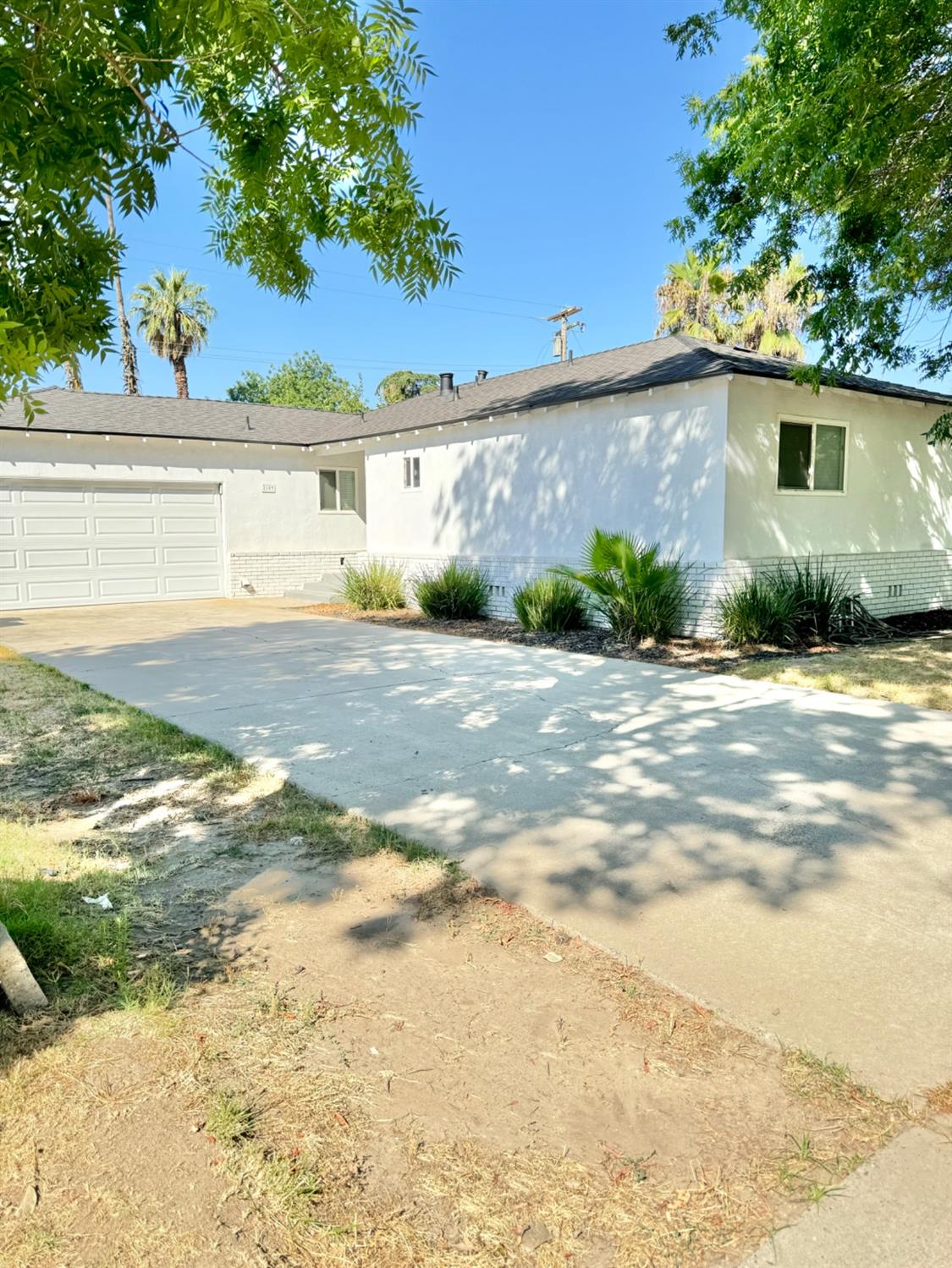 Detail Gallery Image 1 of 1 For 2109 Janna Ave, Modesto,  CA 95350 - 4 Beds | 2 Baths