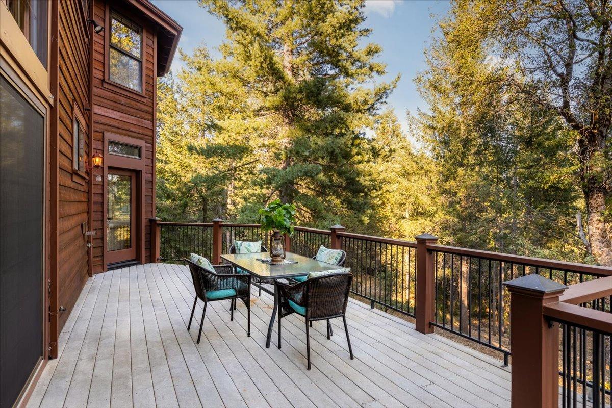 Detail Gallery Image 23 of 51 For 21293 Scotts Flat Rd., Nevada City,  CA 95959 - 4 Beds | 4/2 Baths