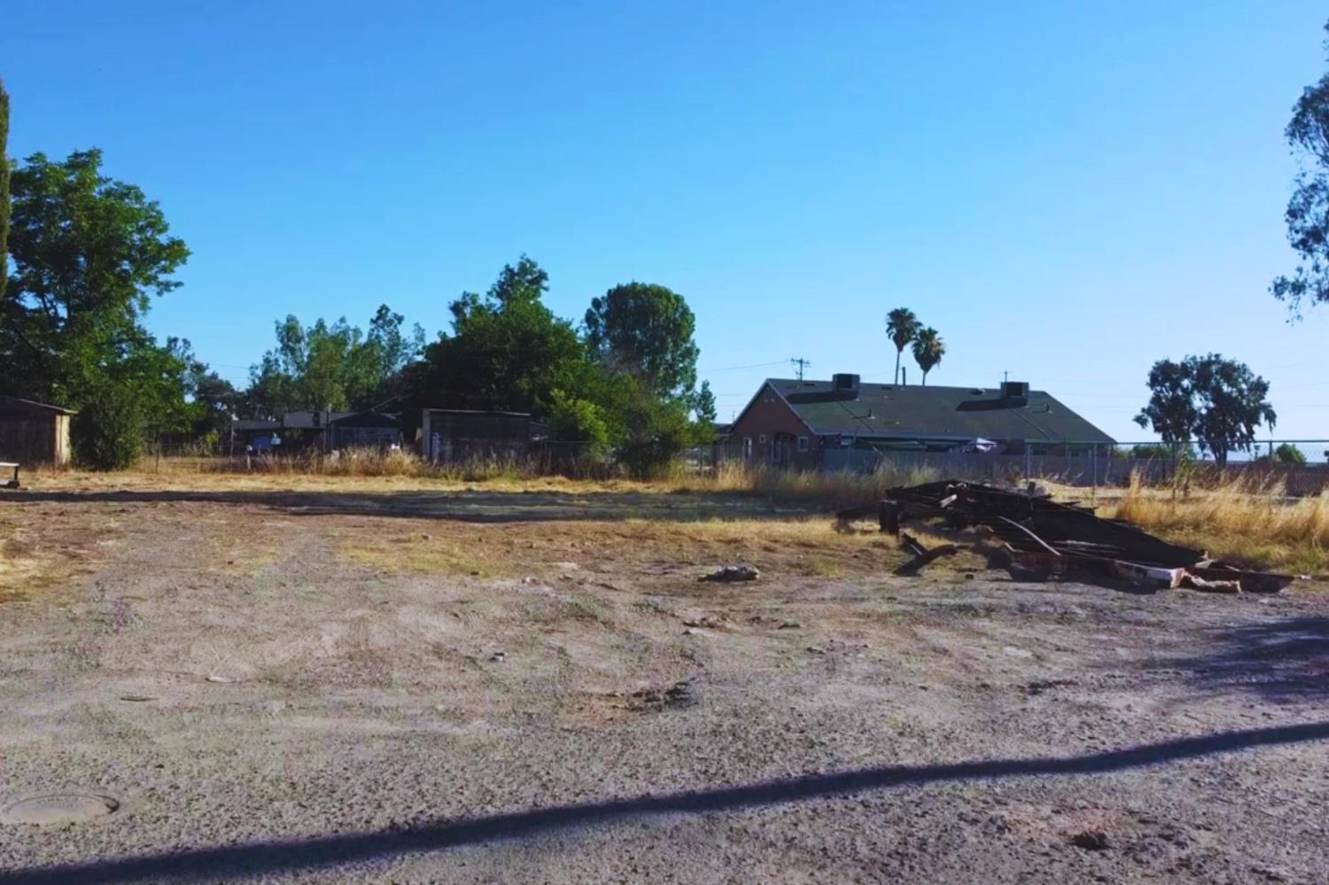 Detail Gallery Image 1 of 1 For 1949 Chapman Ave, Olivehurst,  CA 95961 - – Beds | – Baths