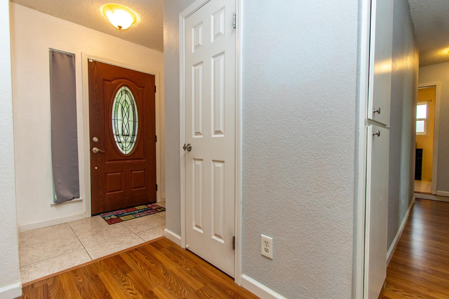 Detail Gallery Image 6 of 44 For 1464 Valley St, Atwater,  CA 95301 - 3 Beds | 2 Baths