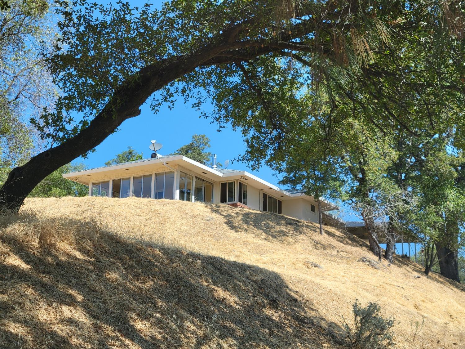 Detail Gallery Image 1 of 1 For 1500 Tango Rd, Placerville,  CA 95667 - 1 Beds | 1 Baths