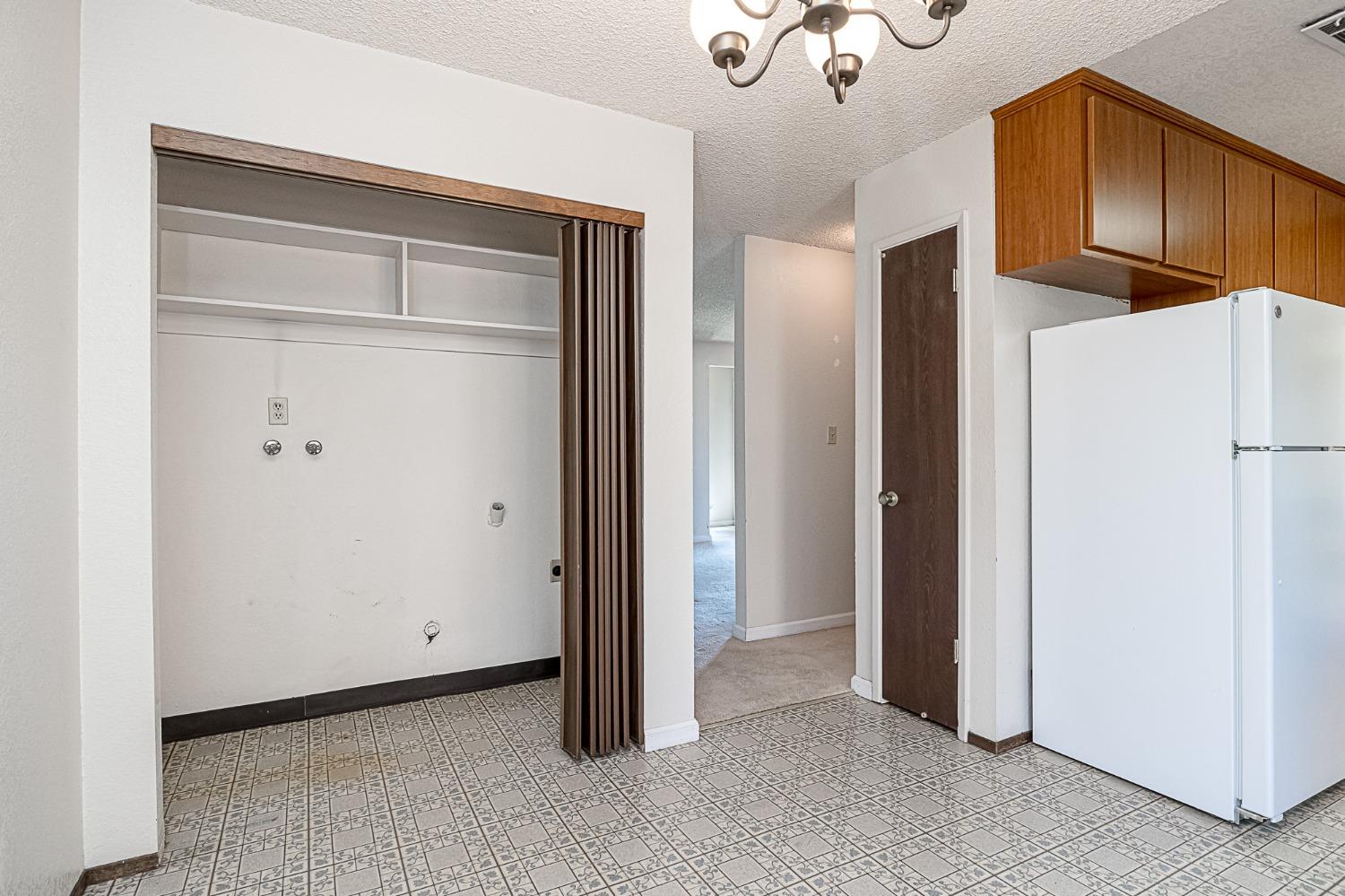 Detail Gallery Image 10 of 19 For 1296 Spruce Ln #46,  Manteca,  CA 95336 - 2 Beds | 1/1 Baths