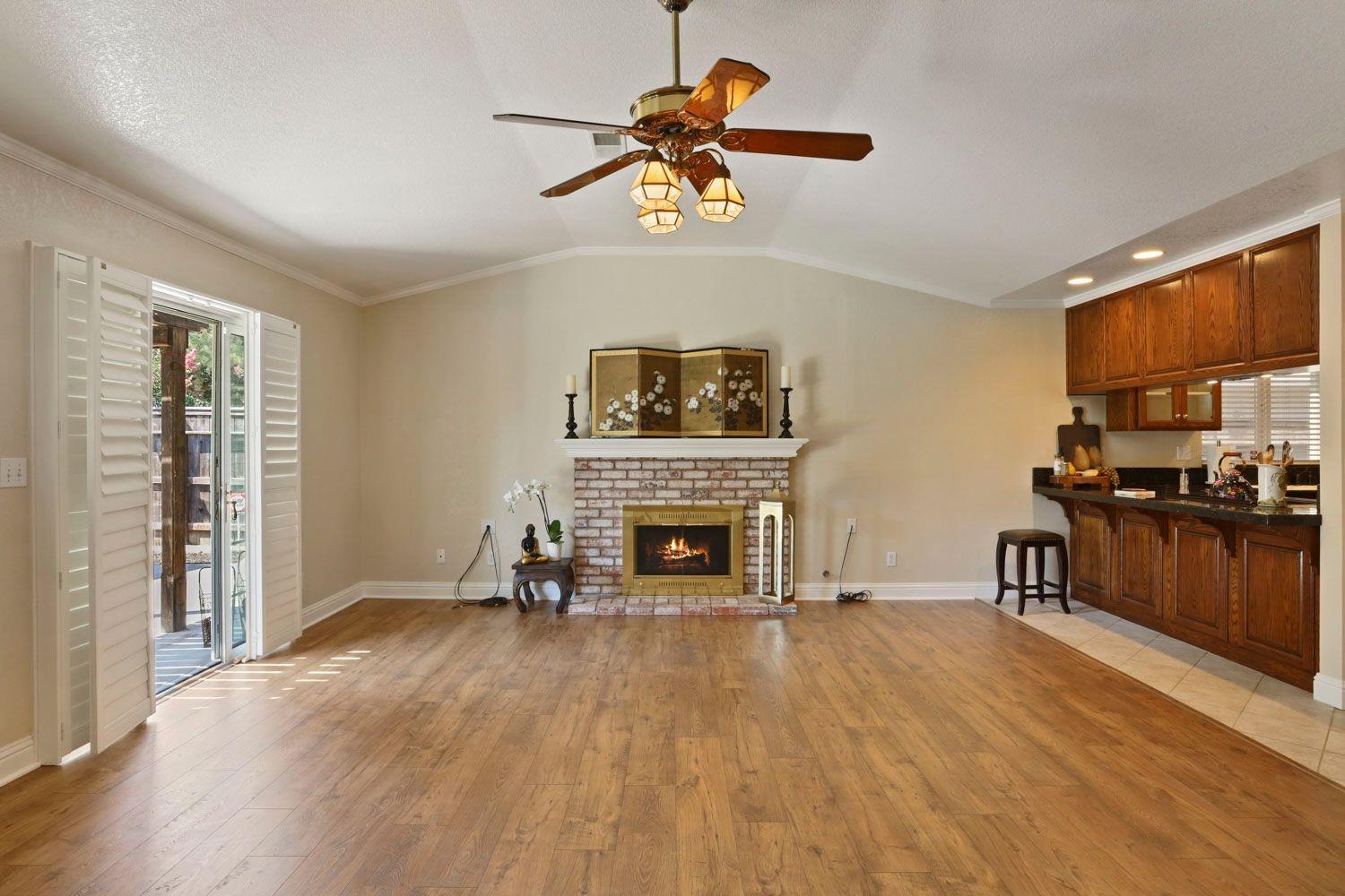 Detail Gallery Image 15 of 41 For 4195 Boulder Creek Cir, Stockton,  CA 95219 - 3 Beds | 2 Baths